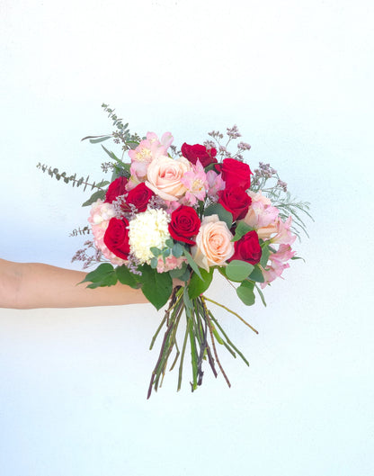 Single Anniversary Bouquets Hand Holding it no wrap paper 